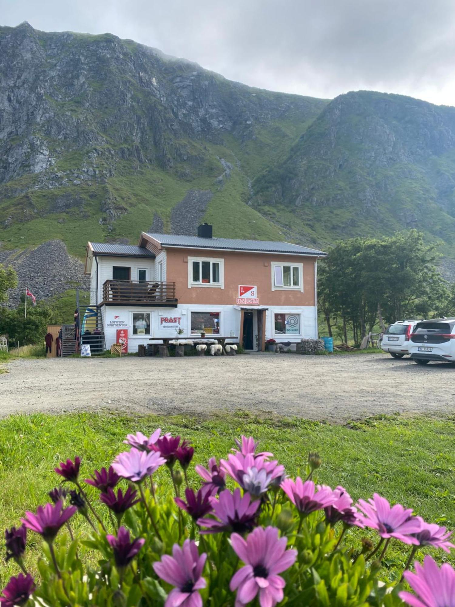 Unstad Surfpacker Unnstad Bagian luar foto